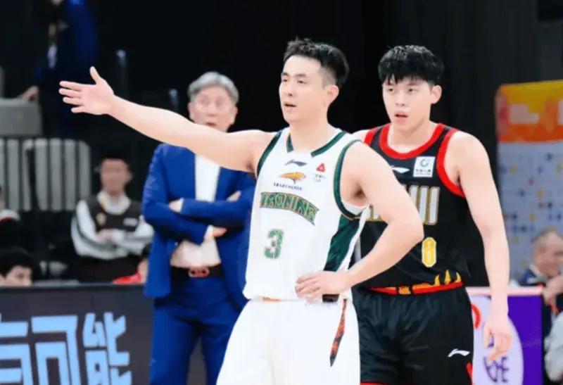 华体会棋牌-辽宁96-88战胜深圳 球员评价：3人优秀，4人及格，4人低迷